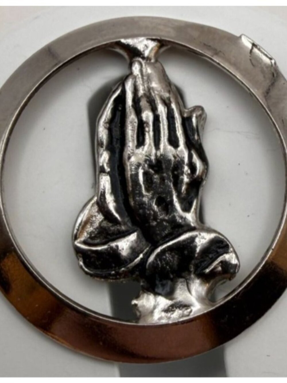 VTG Silver Tone Praying Hands Brooch Religious Christian Pin Retro Fashion Jewel